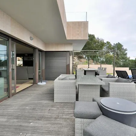 Adam Villa Lloret de Mar